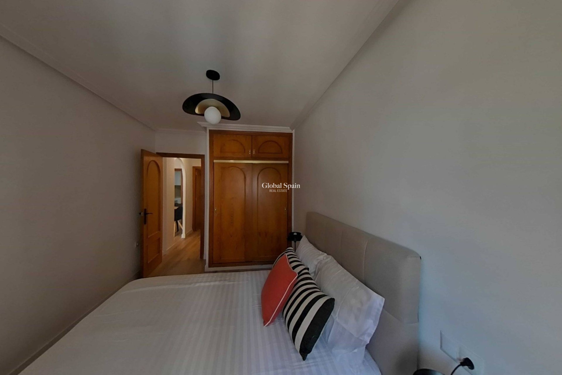 Wiederverkauf - WOHNUNG -
TORREVIEJA - La Mata pueblo