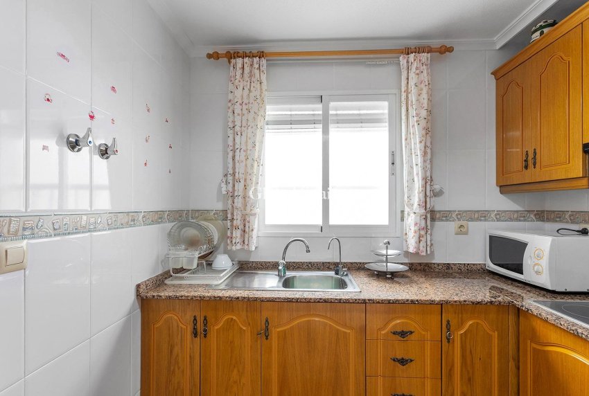 Wiederverkauf - WOHNUNG -
TORREVIEJA - La Mata pueblo