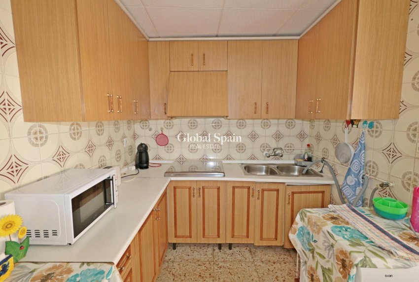 Wiederverkauf - WOHNUNG -
TORREVIEJA - La Mata pueblo