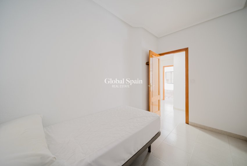 Wiederverkauf - Wohnung -
TORREVIEJA - La Mata