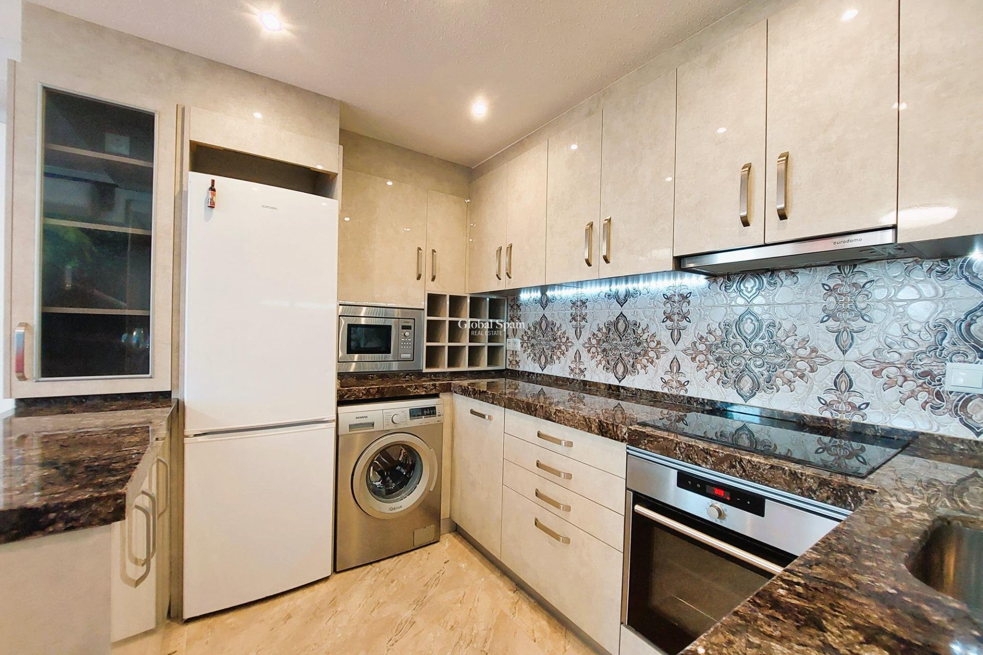 Wiederverkauf - Wohnung -
TORREVIEJA - La Mata