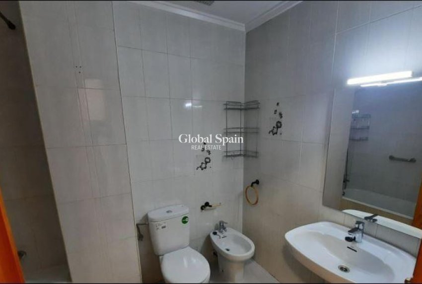 Wiederverkauf - Wohnung -
TORREVIEJA - La Mata