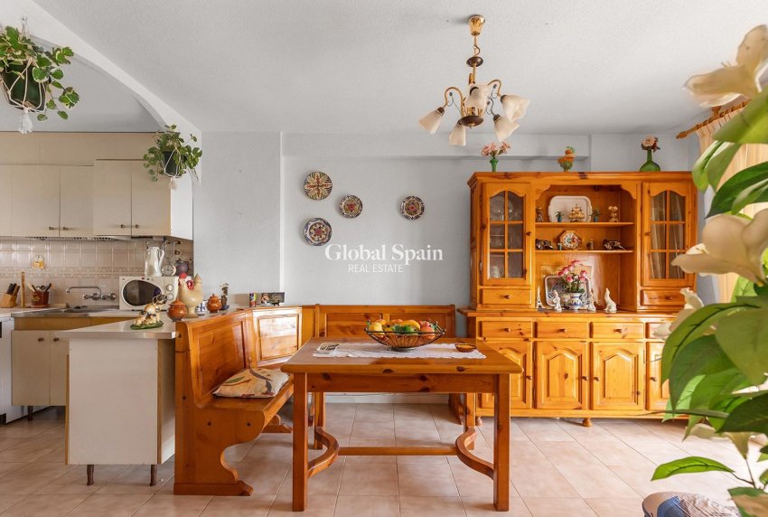 Wiederverkauf - Wohnung -
TORREVIEJA - La Mata