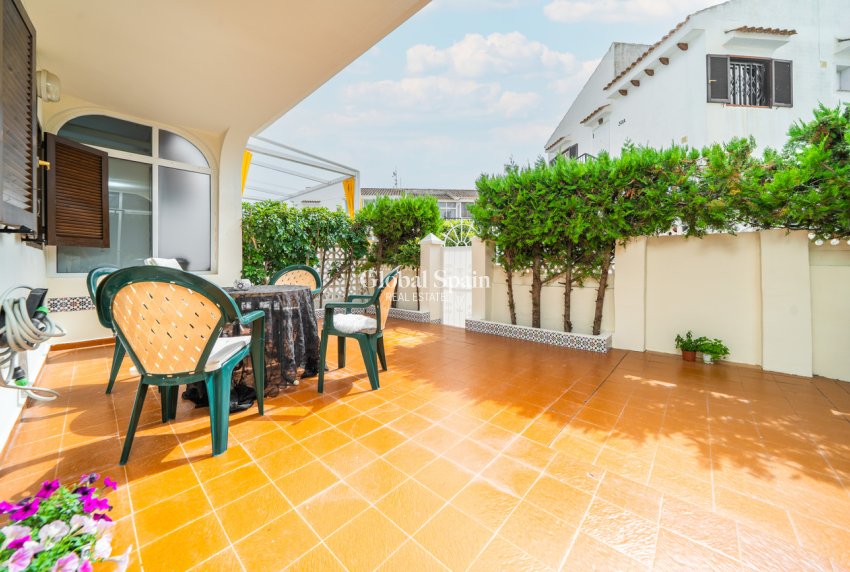 Wiederverkauf - WOHNUNG -
TORREVIEJA - La Mata