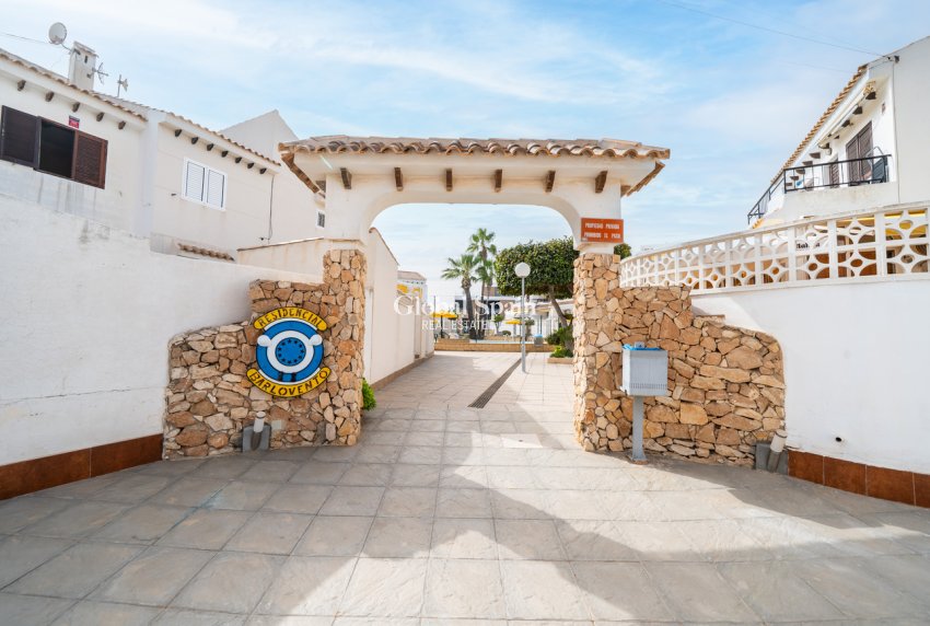 Wiederverkauf - WOHNUNG -
TORREVIEJA - La Mata