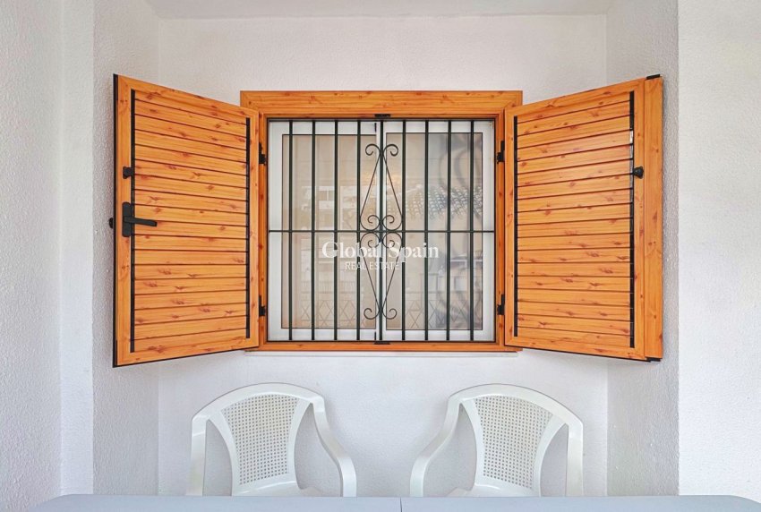 Wiederverkauf - WOHNUNG -
TORREVIEJA - La Mata