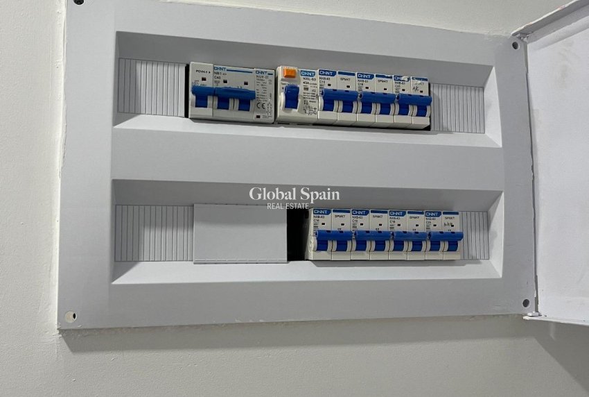 Wiederverkauf - WOHNUNG -
TORREVIEJA - La Mata