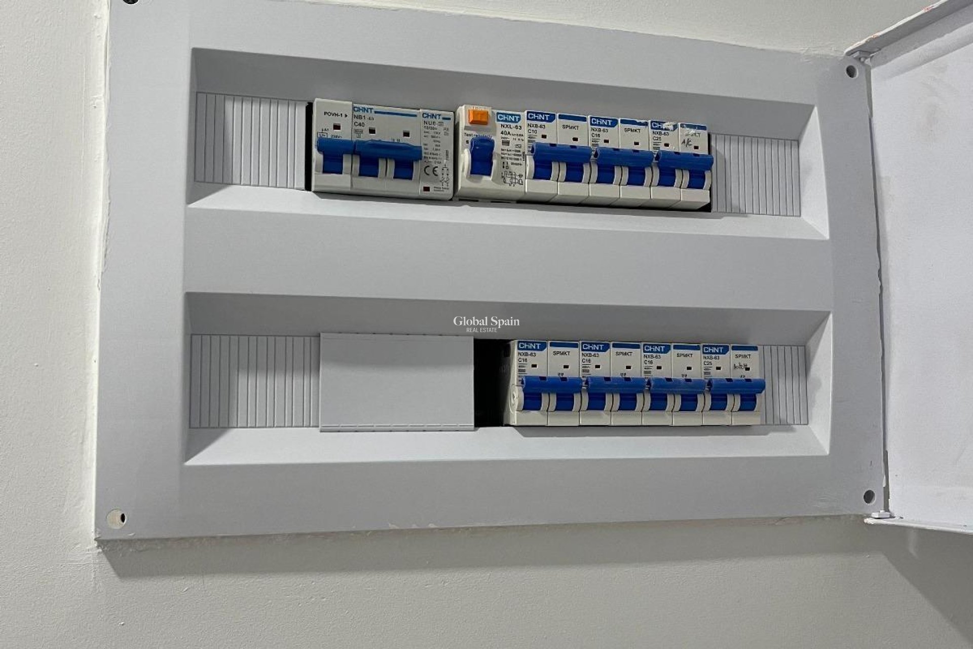 Wiederverkauf - WOHNUNG -
TORREVIEJA - La Mata