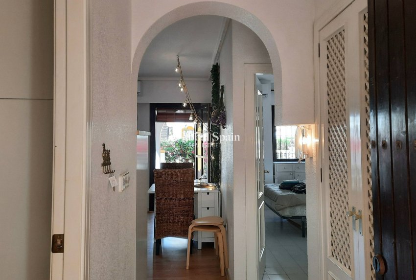 Wiederverkauf - WOHNUNG -
TORREVIEJA - La Mata