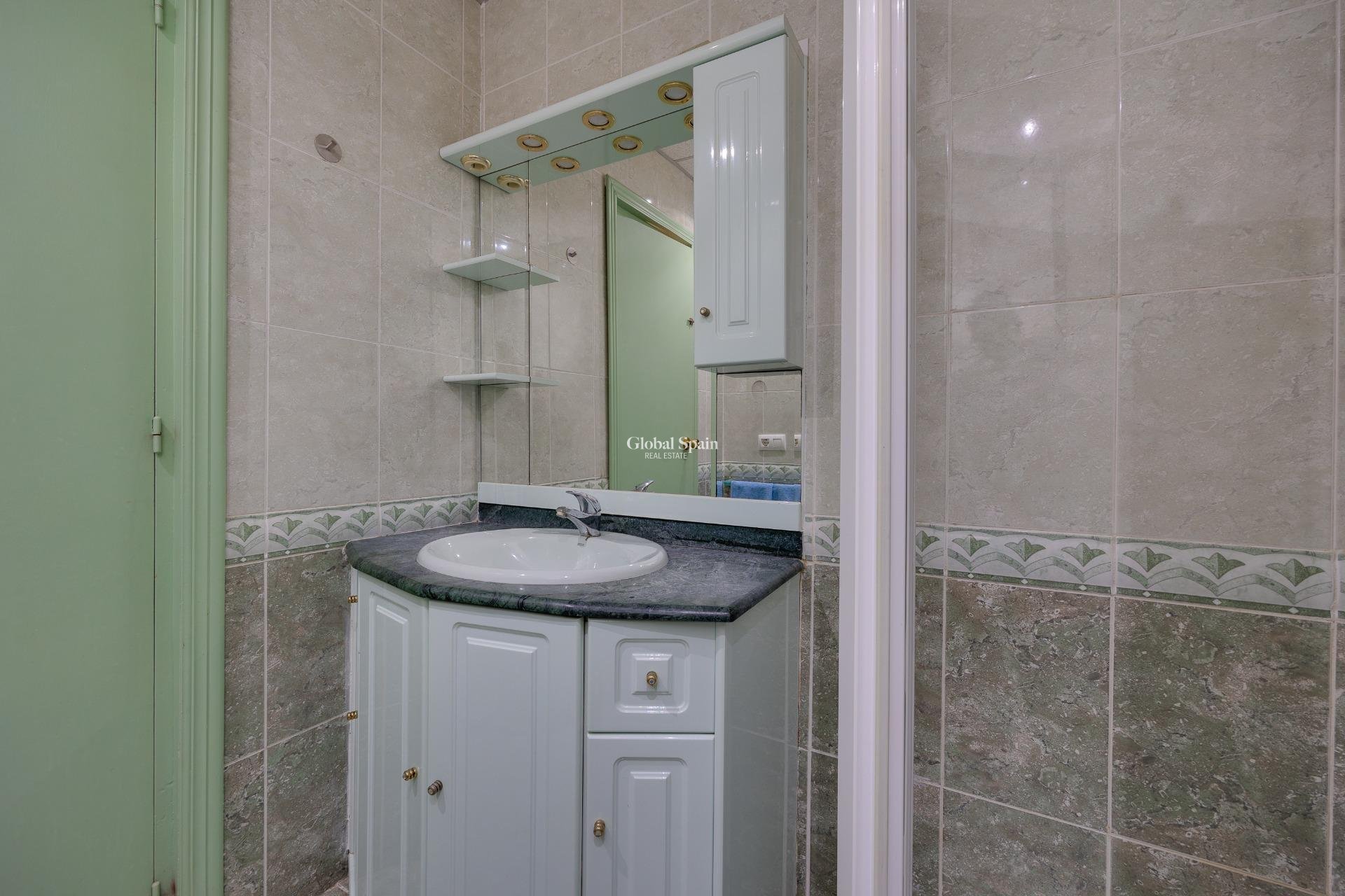 Wiederverkauf - WOHNUNG -
TORREVIEJA - La Mata