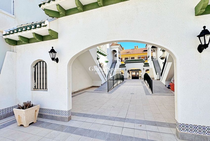 Wiederverkauf - WOHNUNG -
TORREVIEJA - La Mata