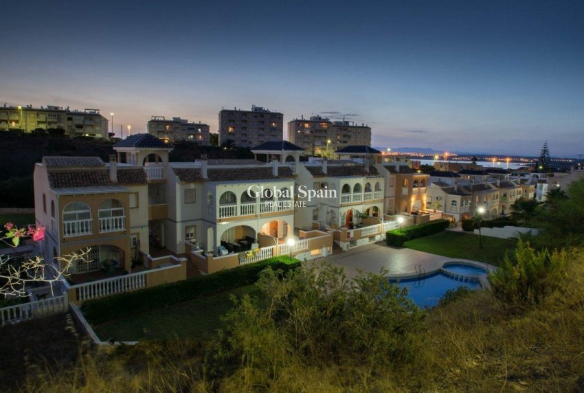 Wiederverkauf - WOHNUNG -
TORREVIEJA - La Mata