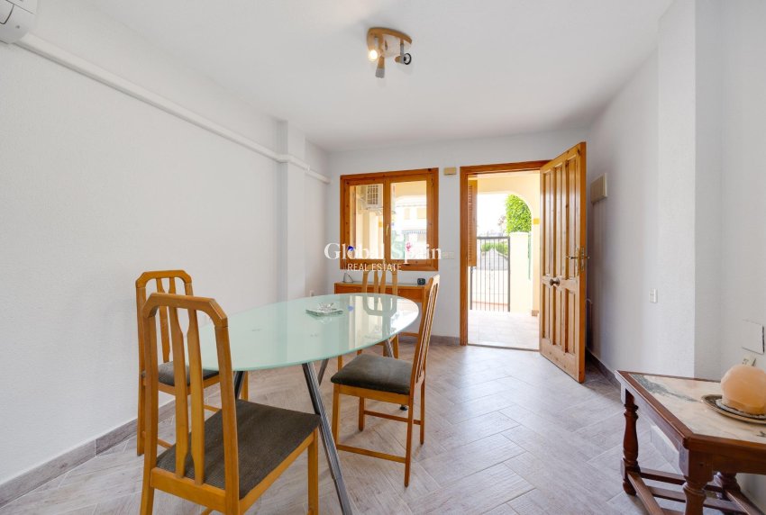 Wiederverkauf - WOHNUNG -
TORREVIEJA - La Mata
