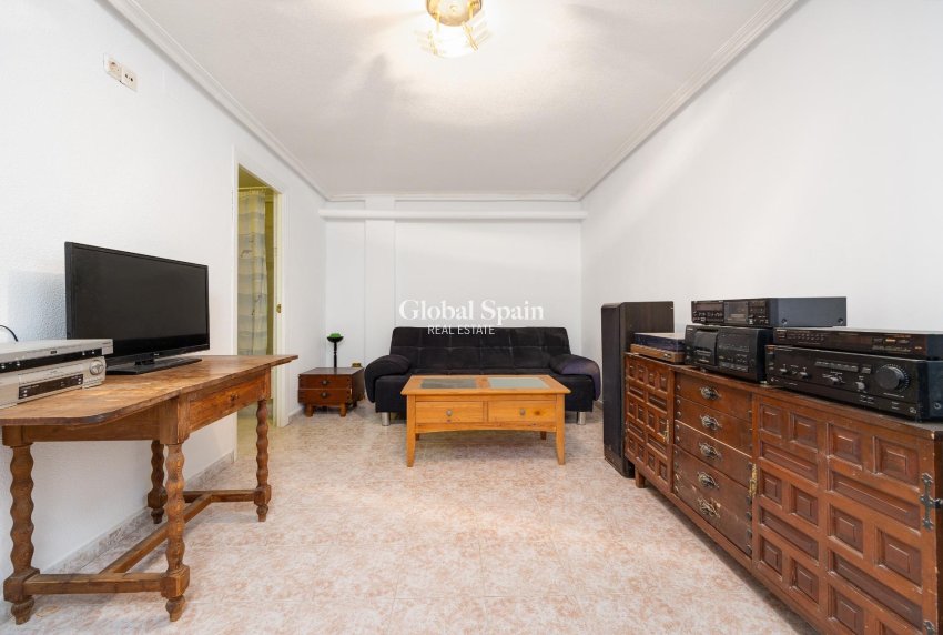 Wiederverkauf - WOHNUNG -
TORREVIEJA - La Mata