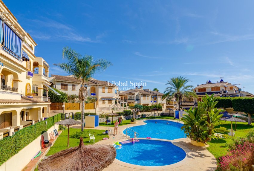 Wiederverkauf - WOHNUNG -
TORREVIEJA - La Mata