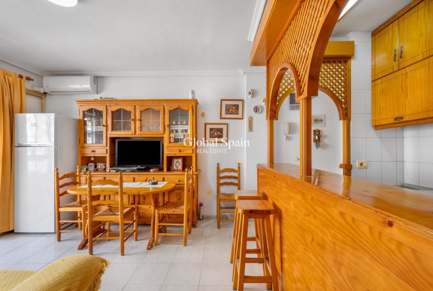 Wiederverkauf - WOHNUNG -
TORREVIEJA - La Mata