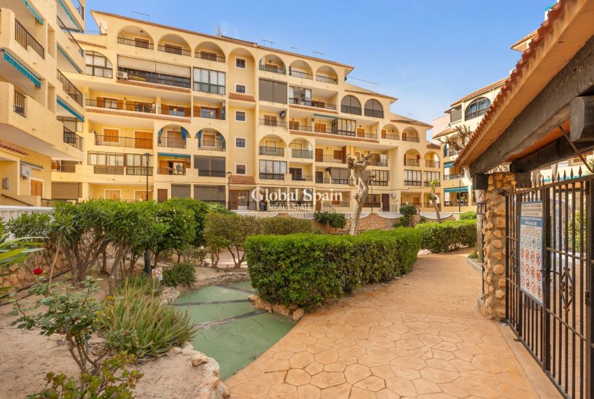 Wiederverkauf - WOHNUNG -
TORREVIEJA - La Mata