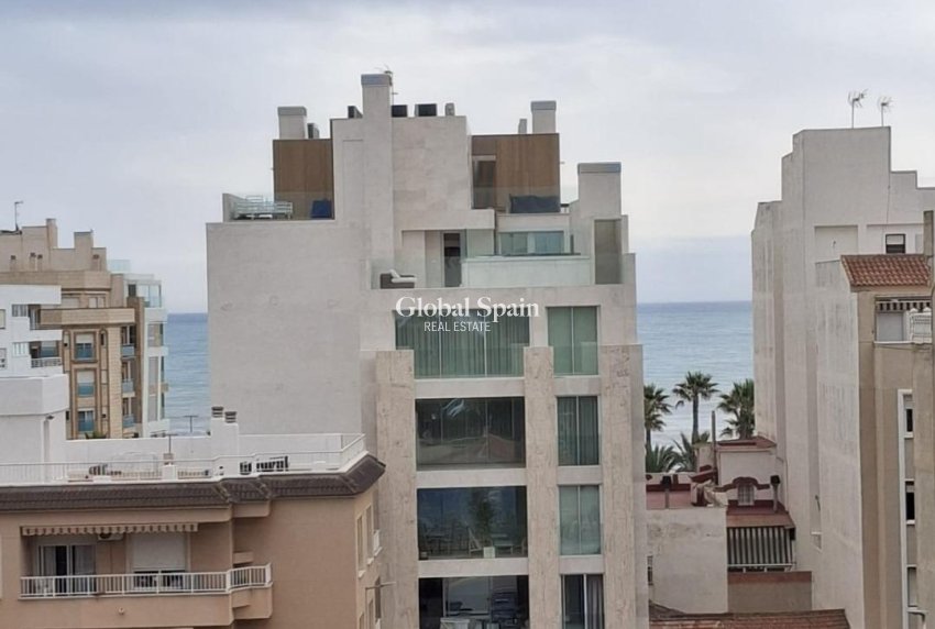 Wiederverkauf - WOHNUNG -
TORREVIEJA - La Mata
