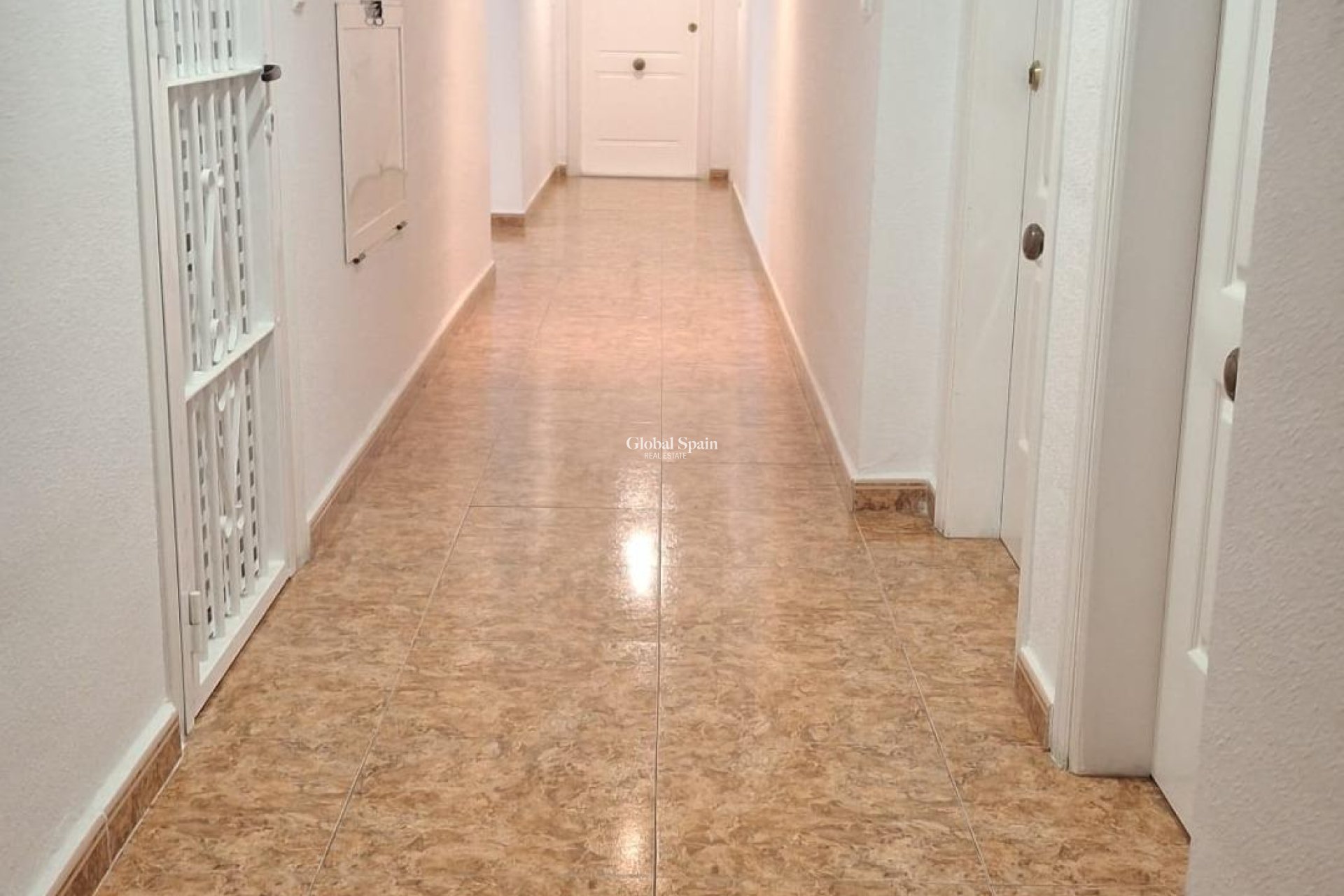 Wiederverkauf - WOHNUNG -
TORREVIEJA - La Mata