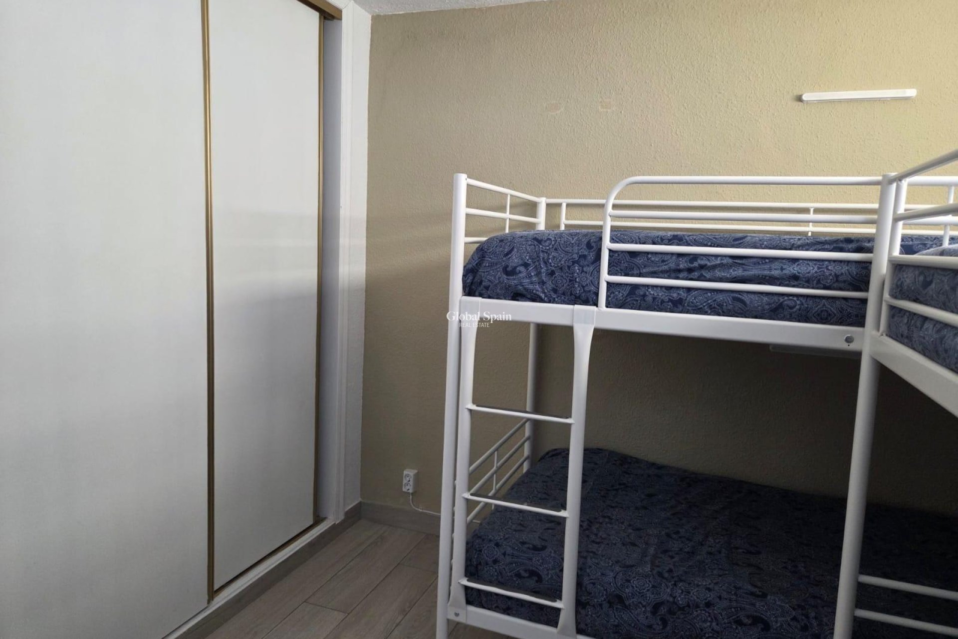Wiederverkauf - WOHNUNG -
TORREVIEJA - La Mata