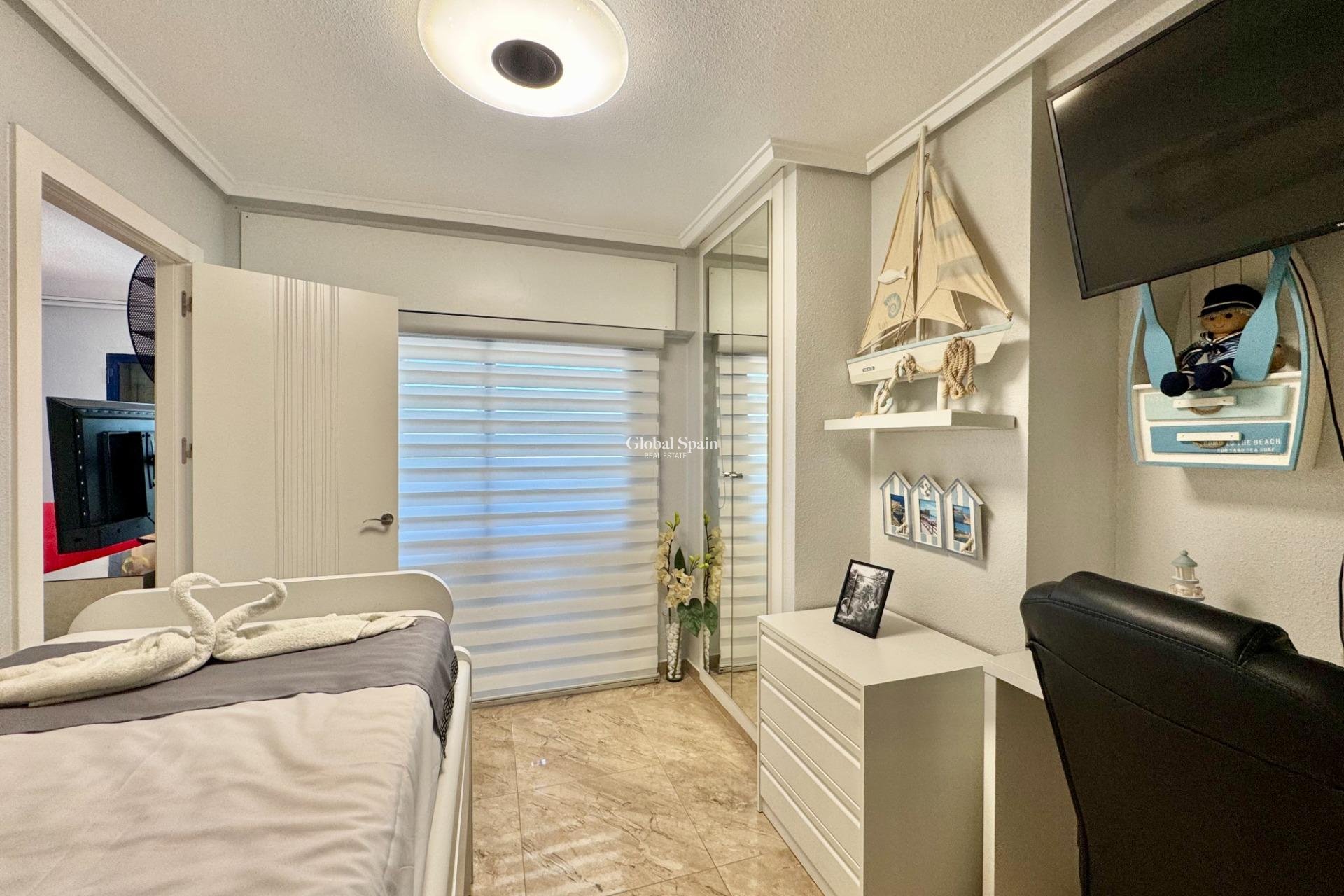 Wiederverkauf - WOHNUNG -
TORREVIEJA - La Mata