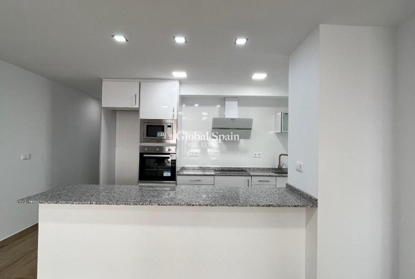 Wiederverkauf - WOHNUNG -
TORREVIEJA - La Mata