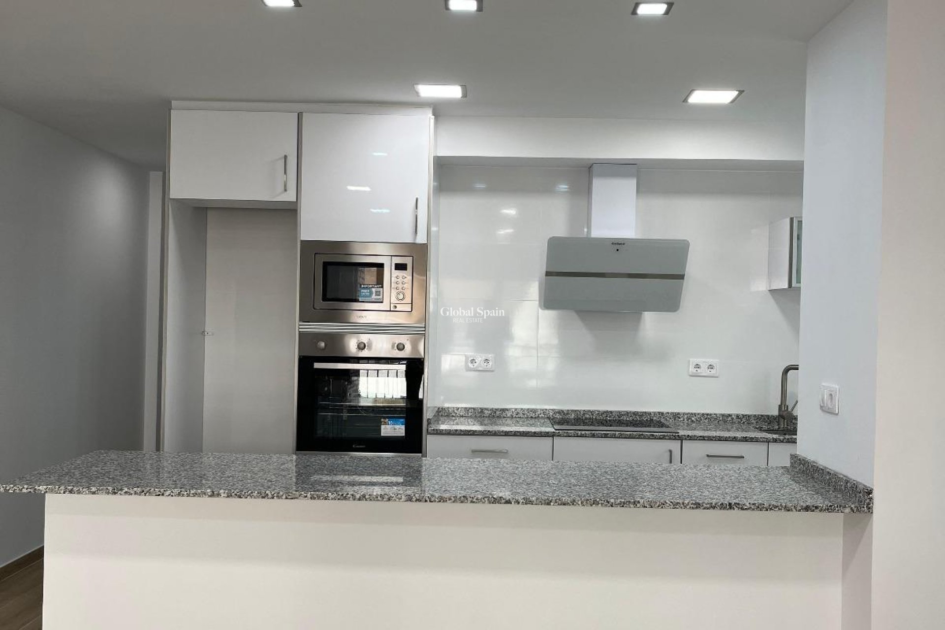 Wiederverkauf - WOHNUNG -
TORREVIEJA - La Mata