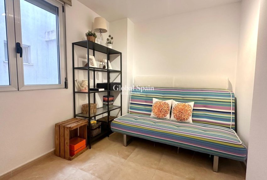 Wiederverkauf - WOHNUNG -
TORREVIEJA - La Mata