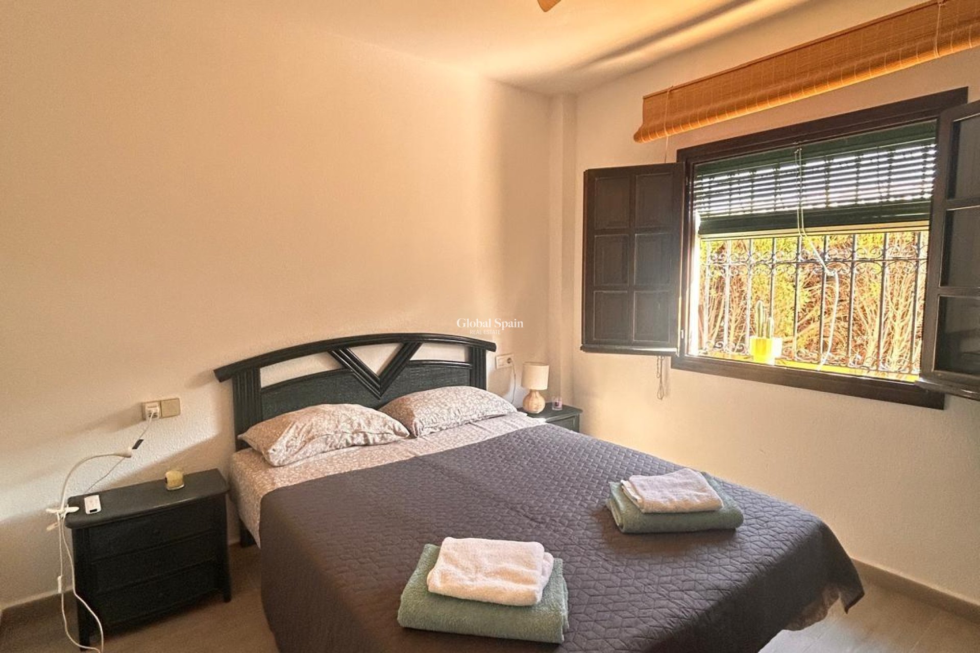 Wiederverkauf - WOHNUNG -
TORREVIEJA - La Mata