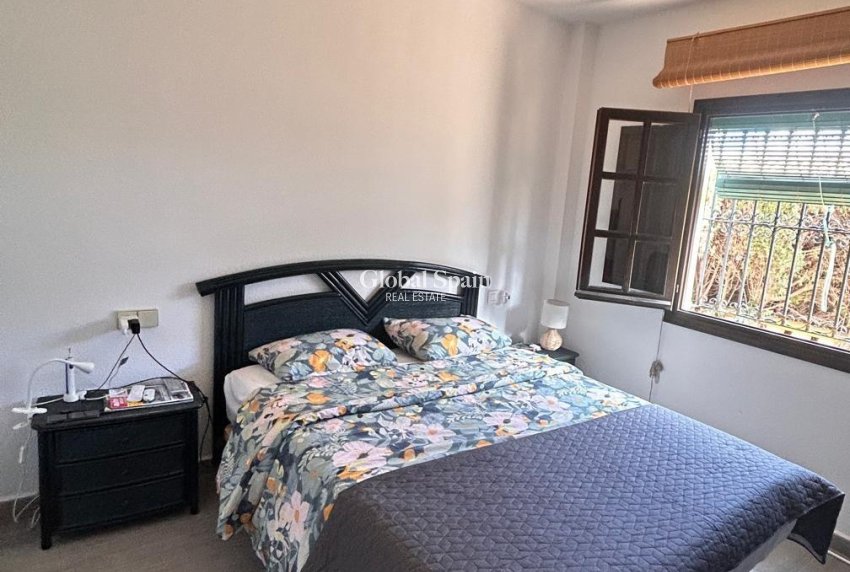 Wiederverkauf - WOHNUNG -
TORREVIEJA - La Mata