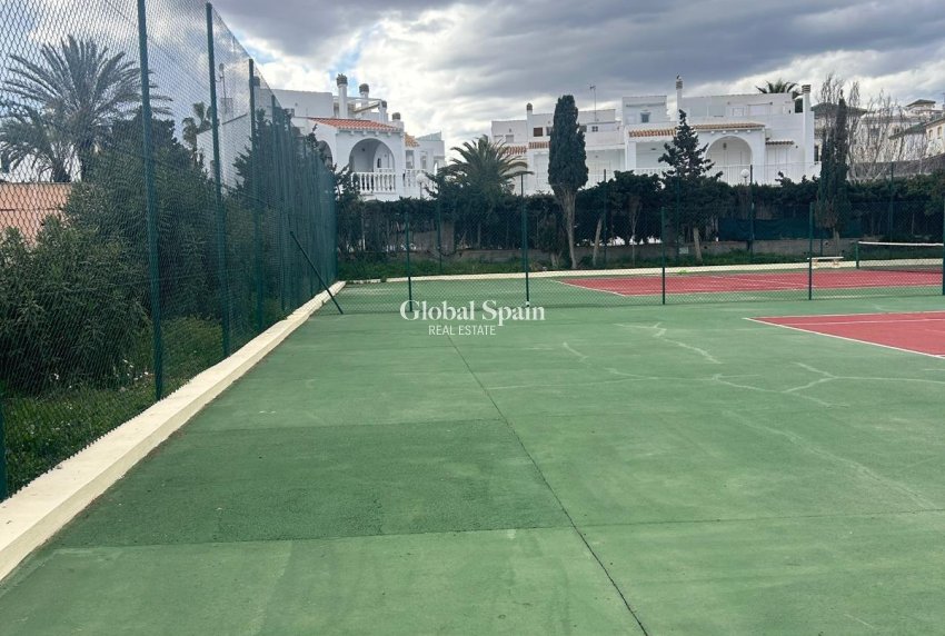 Wiederverkauf - WOHNUNG -
TORREVIEJA - La Mata