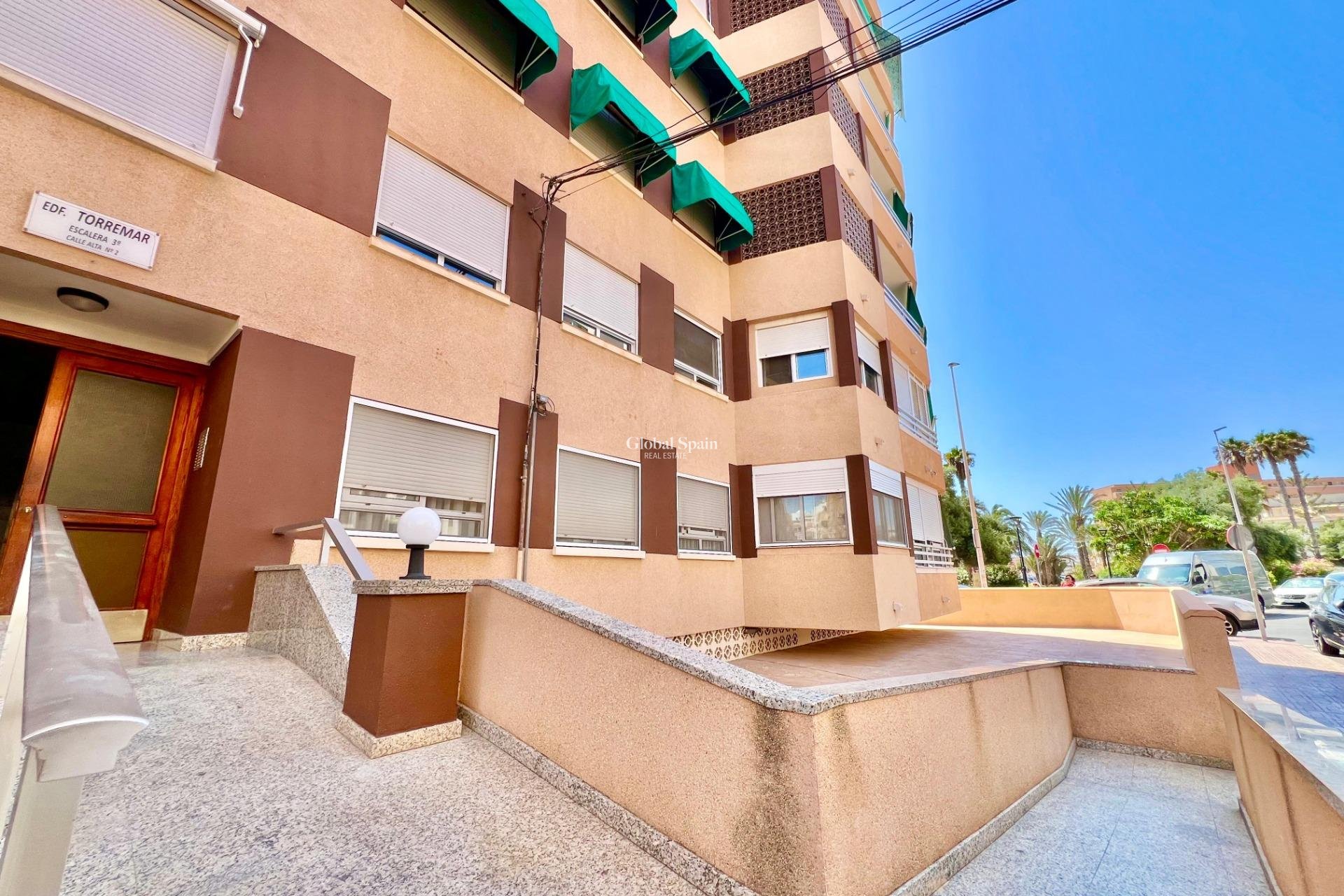 Wiederverkauf - WOHNUNG -
TORREVIEJA - La Mata