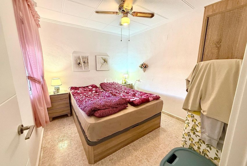 Wiederverkauf - WOHNUNG -
TORREVIEJA - La Siesta - El Salado - Torreta