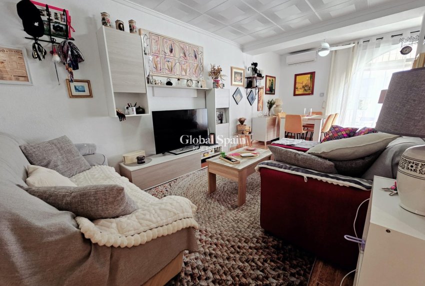 Wiederverkauf - WOHNUNG -
TORREVIEJA - La Siesta - El Salado - Torreta