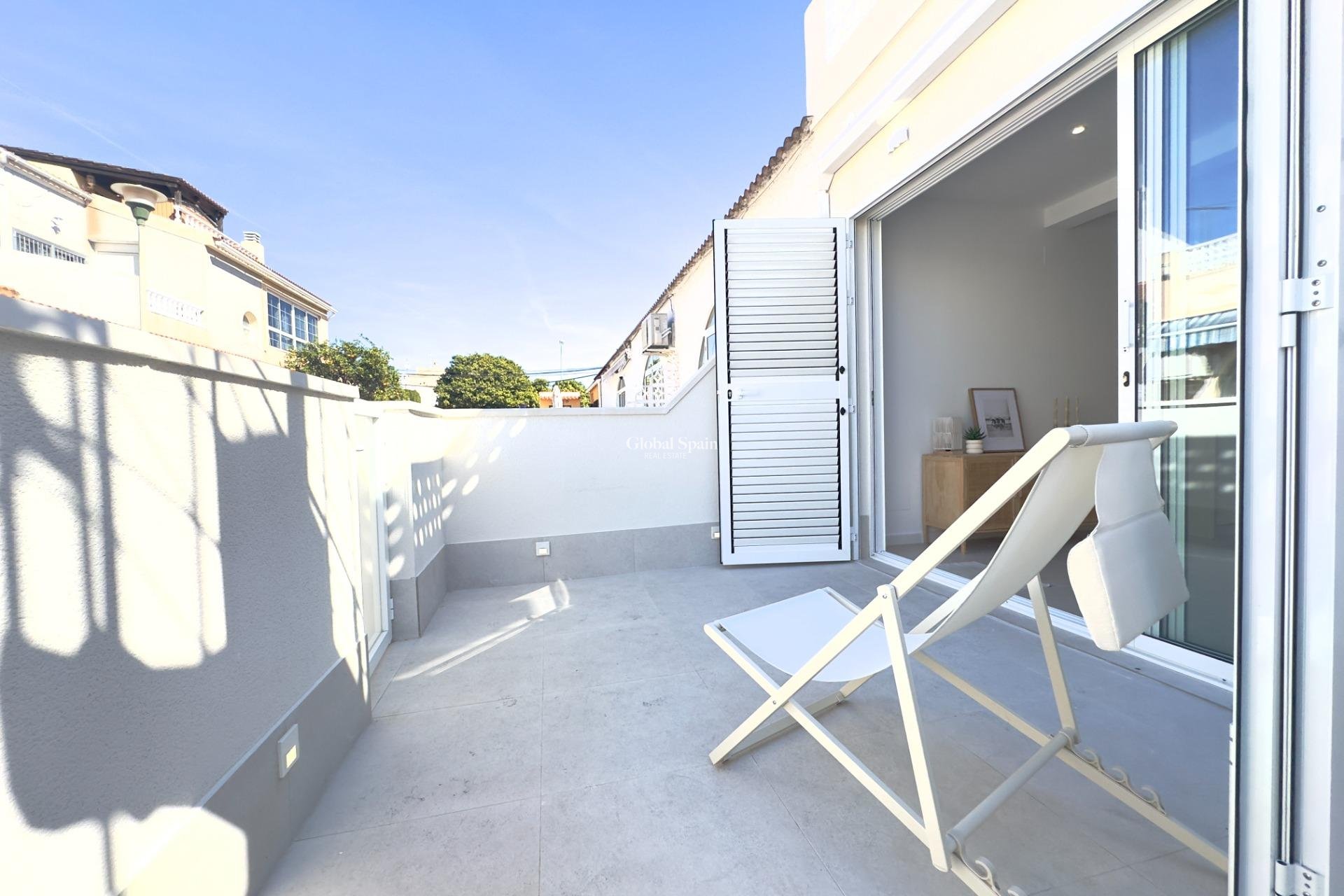 Wiederverkauf - WOHNUNG -
TORREVIEJA - La Siesta - El Salado - Torreta