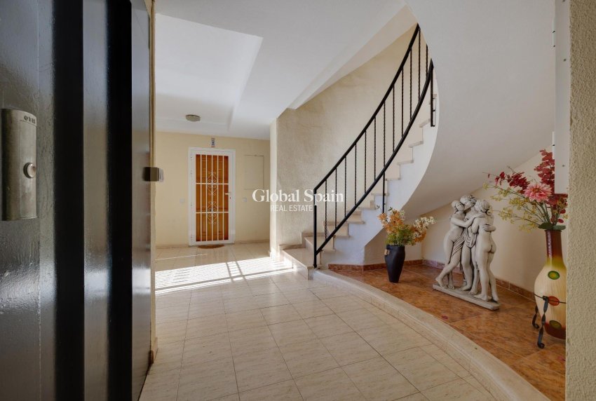 Wiederverkauf - WOHNUNG -
TORREVIEJA - La Siesta - El Salado - Torreta