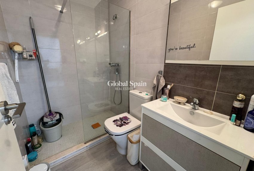 Wiederverkauf - WOHNUNG -
TORREVIEJA - La Siesta - El Salado - Torreta