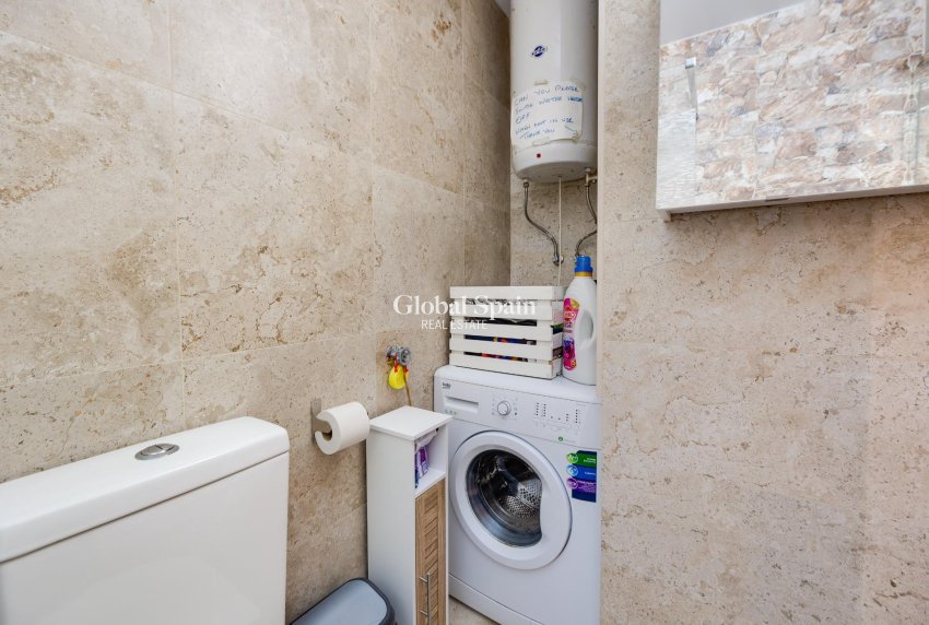 Wiederverkauf - WOHNUNG -
TORREVIEJA - La Siesta - El Salado - Torreta