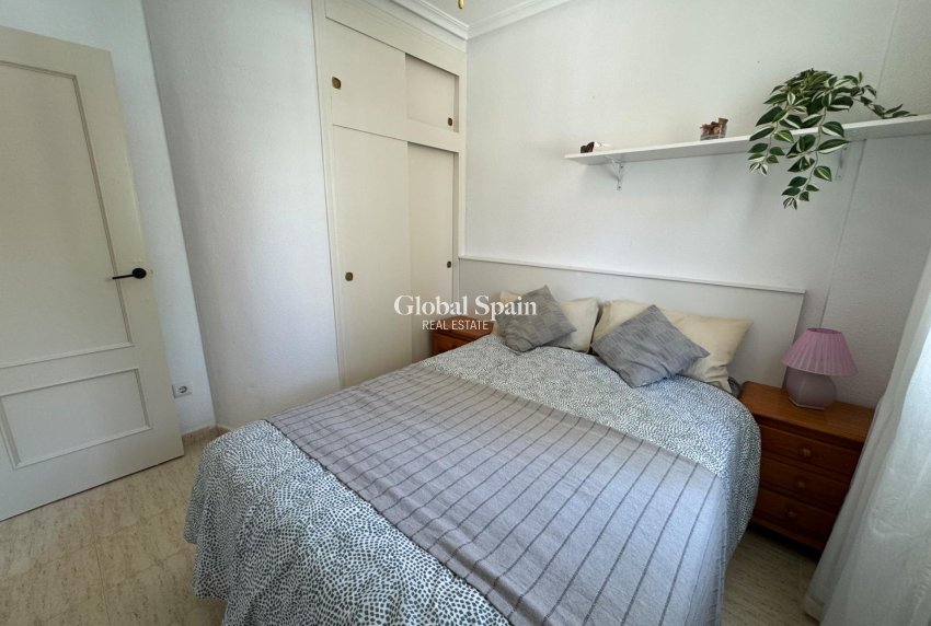 Wiederverkauf - WOHNUNG -
TORREVIEJA - La Siesta - El Salado - Torreta