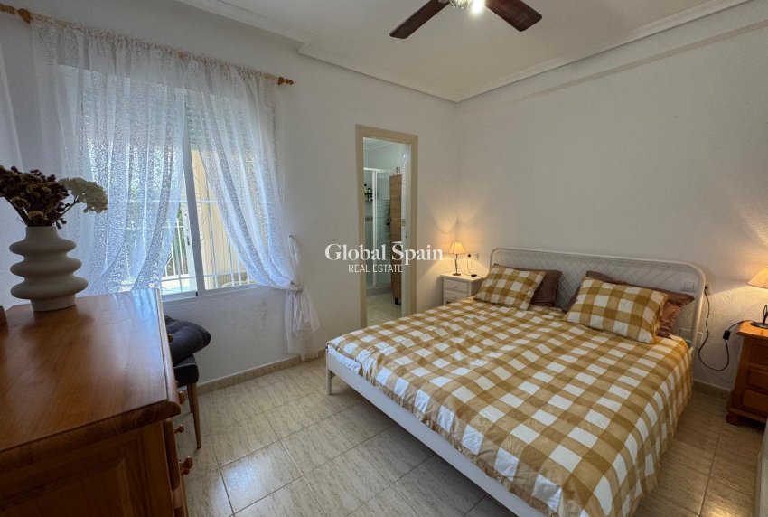 Wiederverkauf - WOHNUNG -
TORREVIEJA - La Siesta - El Salado - Torreta