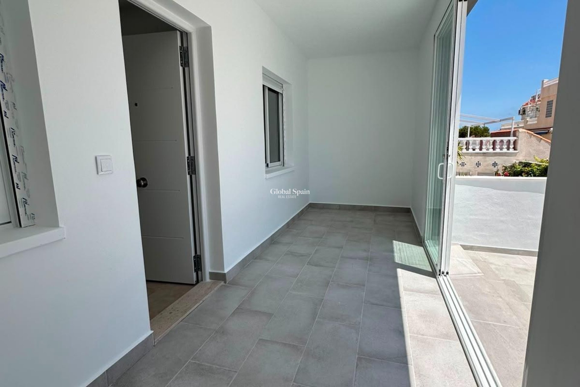 Wiederverkauf - WOHNUNG -
TORREVIEJA - La Siesta - El Salado - Torreta
