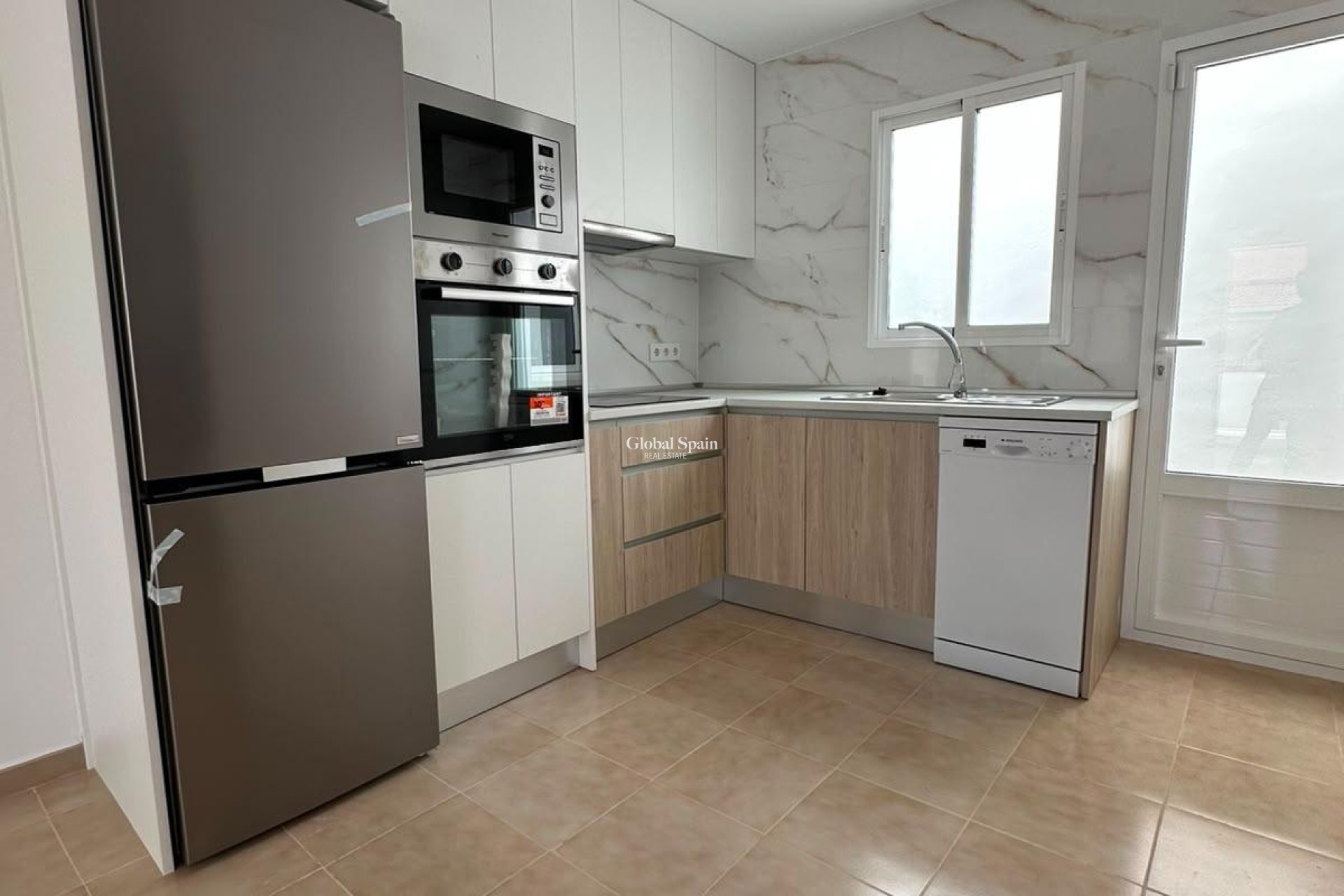 Wiederverkauf - WOHNUNG -
TORREVIEJA - La Siesta - El Salado - Torreta