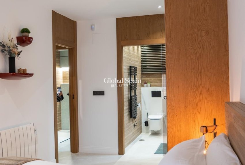 Wiederverkauf - WOHNUNG -
TORREVIEJA - La Veleta