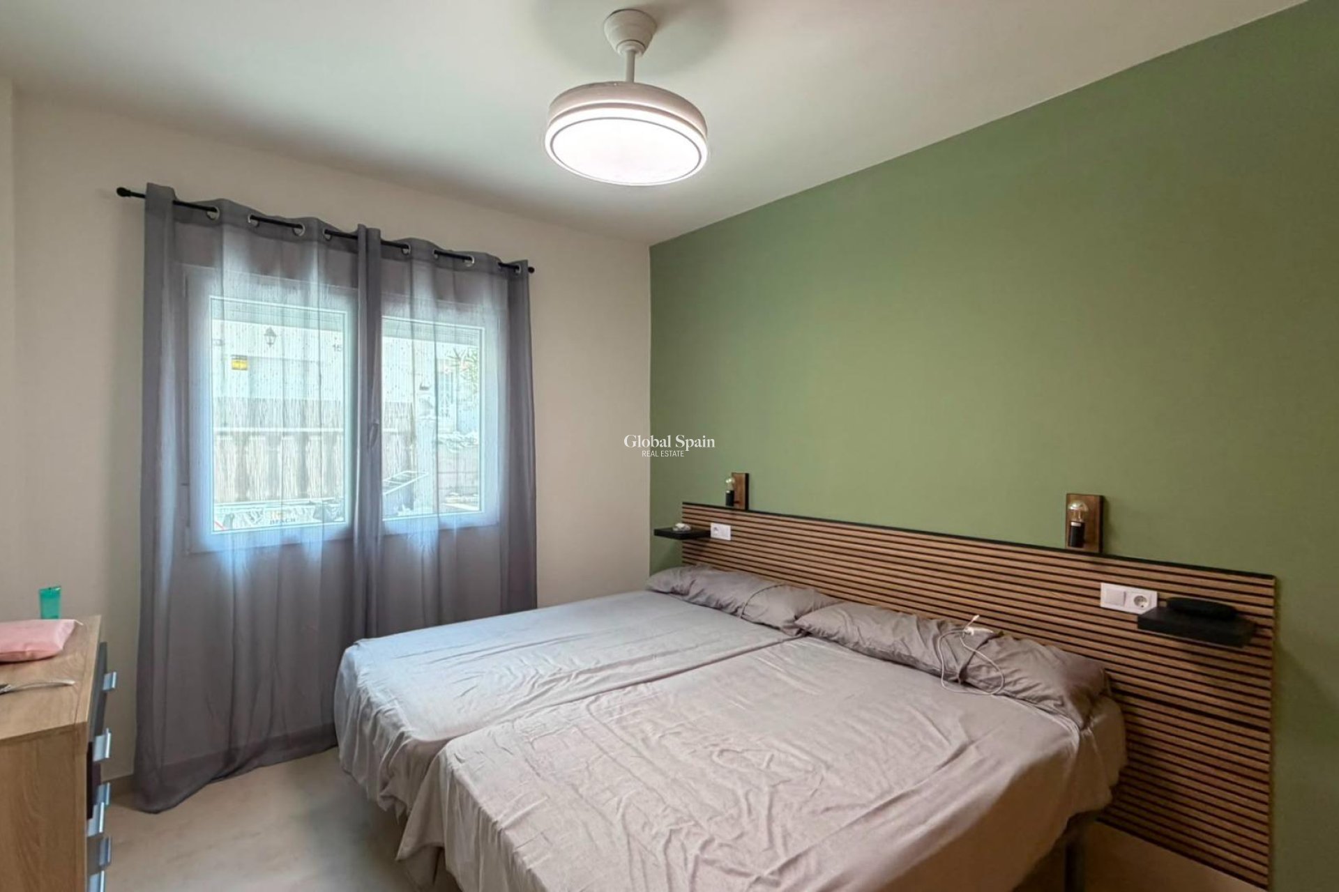 Wiederverkauf - WOHNUNG -
TORREVIEJA - La Veleta