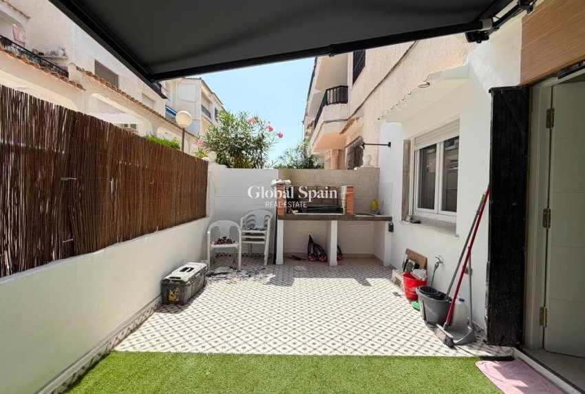 Wiederverkauf - WOHNUNG -
TORREVIEJA - La Veleta