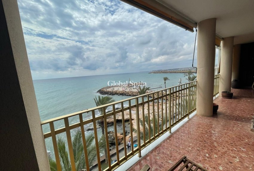 Wiederverkauf - WOHNUNG -
TORREVIEJA - Las Piscinas Naturales