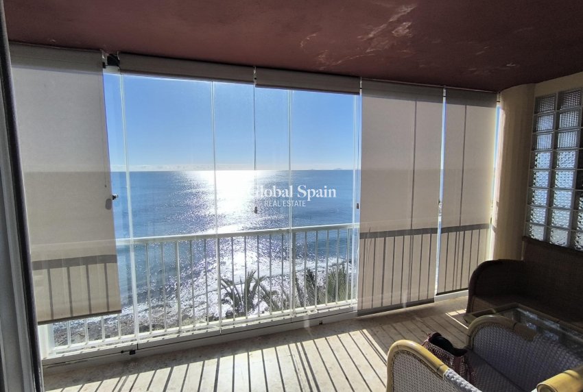 Wiederverkauf - WOHNUNG -
TORREVIEJA - Las Piscinas Naturales
