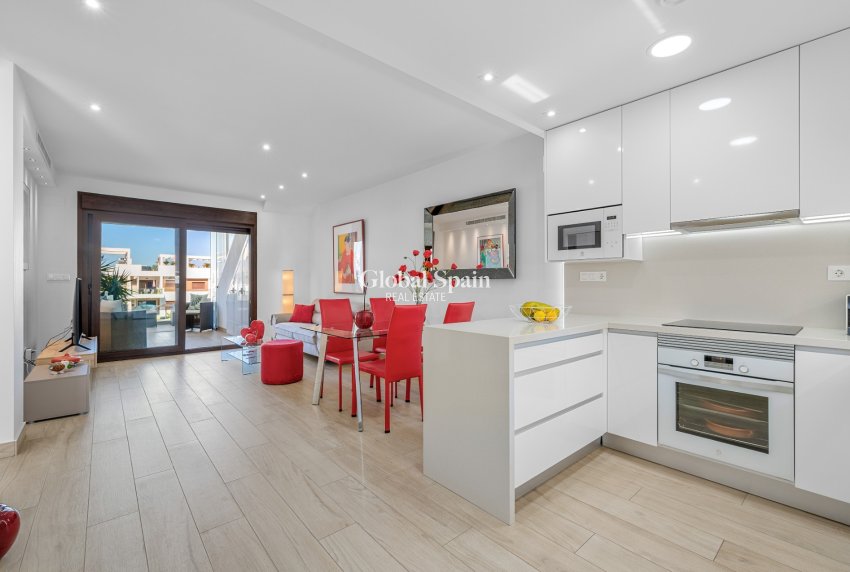 Wiederverkauf - WOHNUNG -
TORREVIEJA - Los Balcones - Los Altos del Edén
