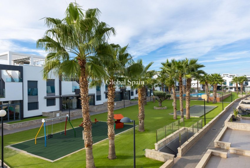 Wiederverkauf - WOHNUNG -
TORREVIEJA - LOS BALCONES - LOS ALTOS
