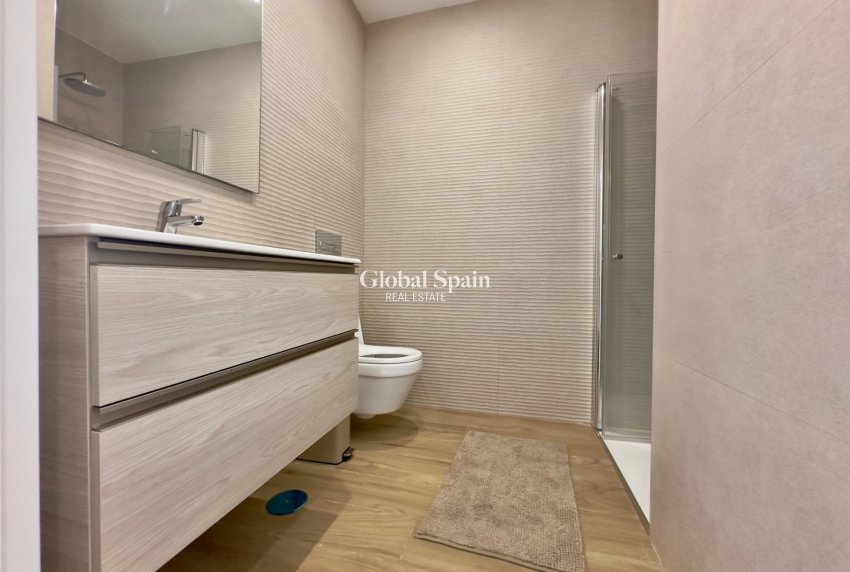 Wiederverkauf - WOHNUNG -
TORREVIEJA - LOS BALCONES - LOS ALTOS